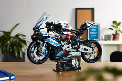 BMW M 1000 RR | 1921PCS | 1:5